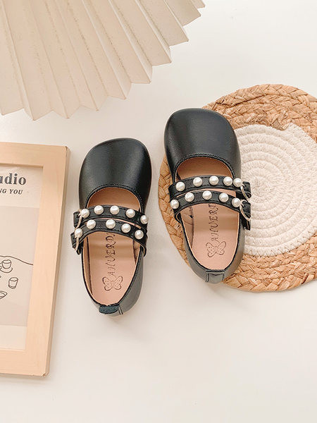 Ежедневни обувки за момичета с декоративни перли