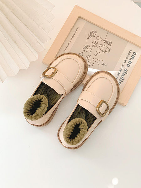 Детски есенни обувки за момичета с катарама