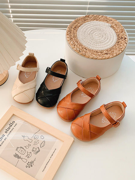 Детски кожени обувки в три цвята 