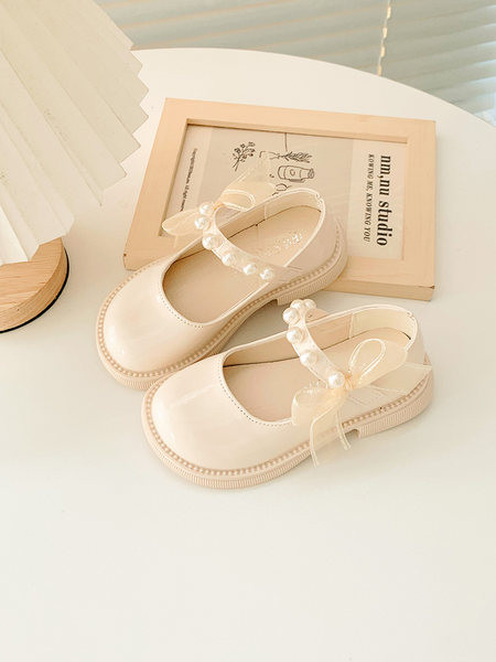 Ежедневно обувки за момичета с перли