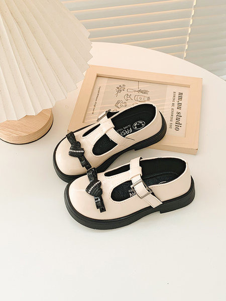 Детски ежедневни обувки с велкро закопчаване и сърца