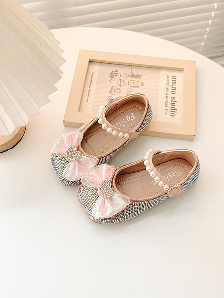 Детски обувки за момичета- с камъни