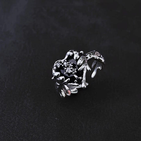 Inel deschis de damă cu piatră de inimă