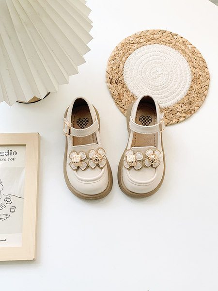 Pantofi copii pentru fete cu flori decorative