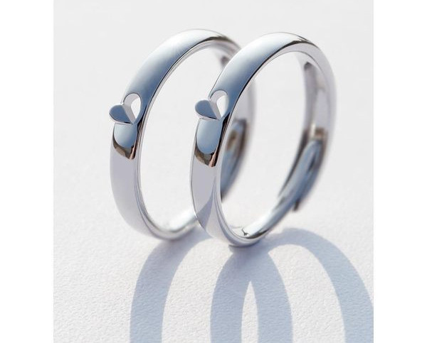 Пръстен за двойки със сърце