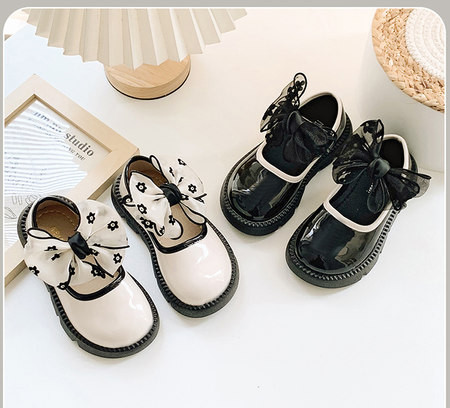 Детски ежедневни обувки с панделка