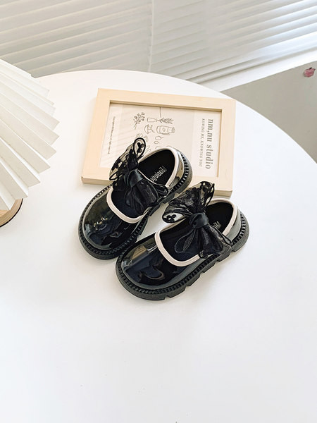 Детски ежедневни обувки с панделка