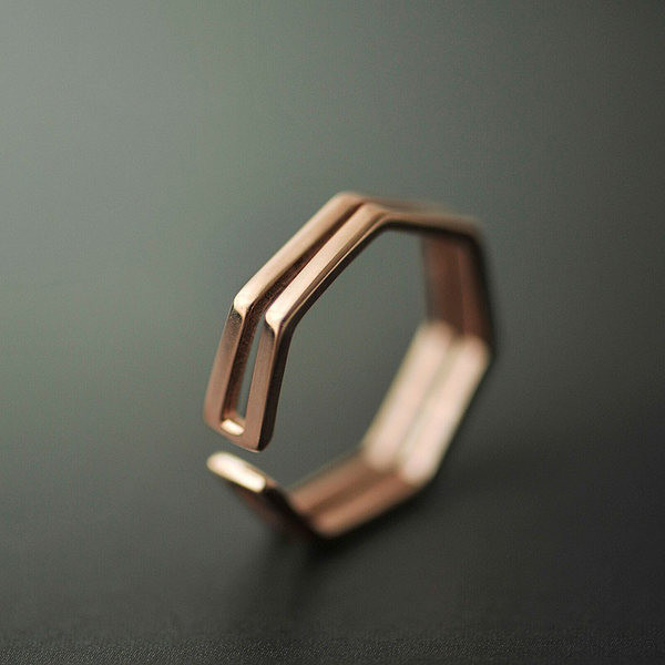 Inel reglabil model curat in doua culori