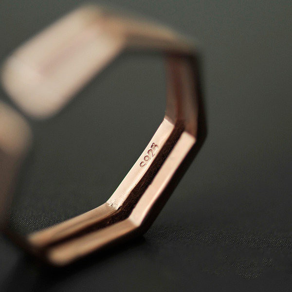 Inel reglabil model curat in doua culori