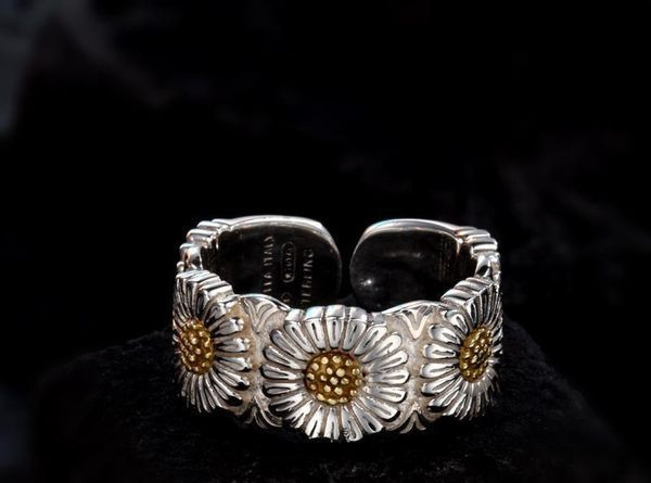 Inel de dama reglabil cu element floral