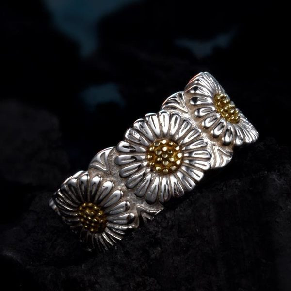 Inel de dama reglabil cu element floral