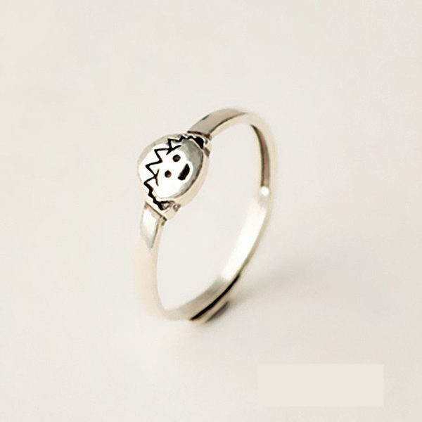 Inel de dama reglabil in culoare argintie model nou