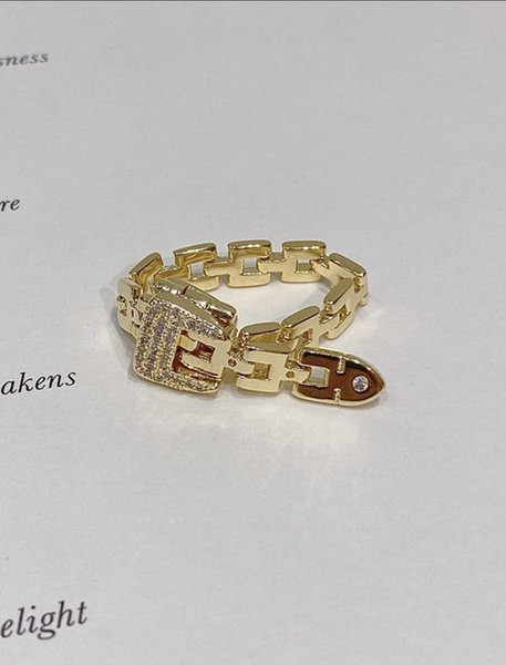 Inel de dama modern reglabil de culoare aurie