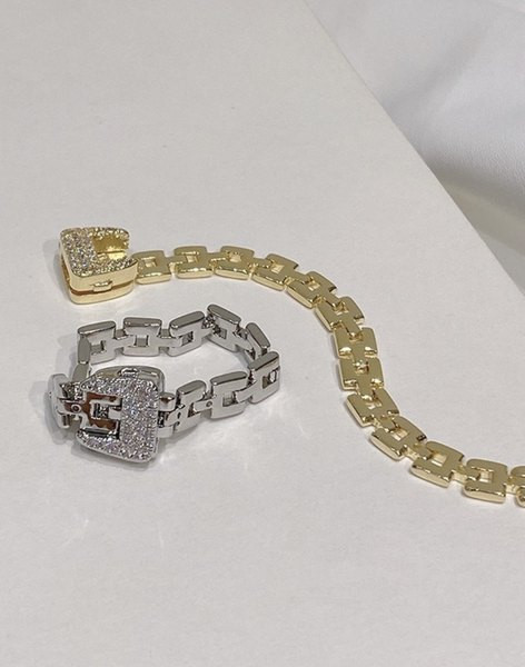 Inel de dama modern reglabil de culoare aurie