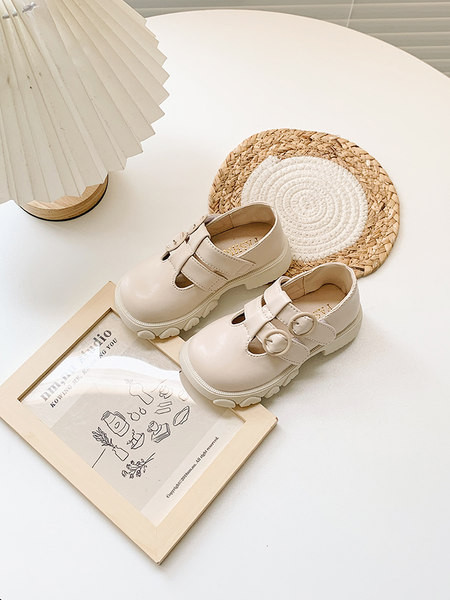 Öko bőr cipő lányoknak tépőzárral