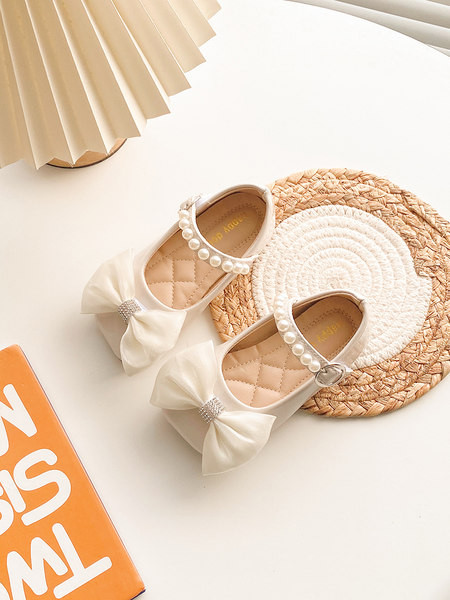 Pantofi copii cu panglica si perle pentru fete