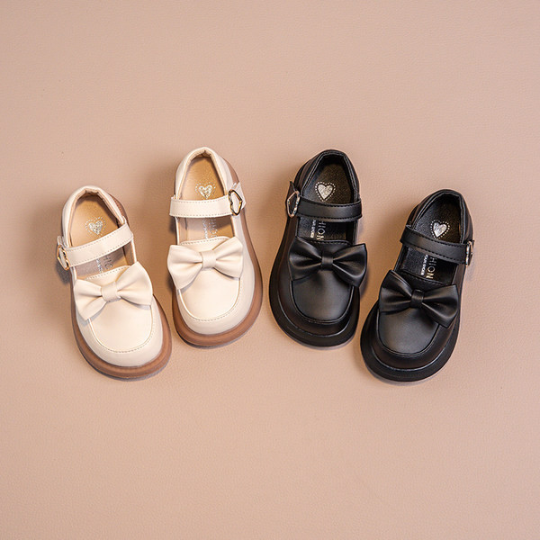 Öko bőrből készült gyerekcipő - lapos talppal