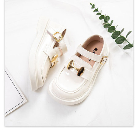 Pantofi copii din piele cu elemente metalice