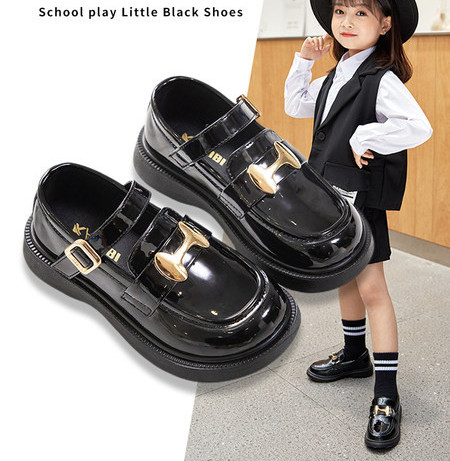 Pantofi copii din piele cu elemente metalice