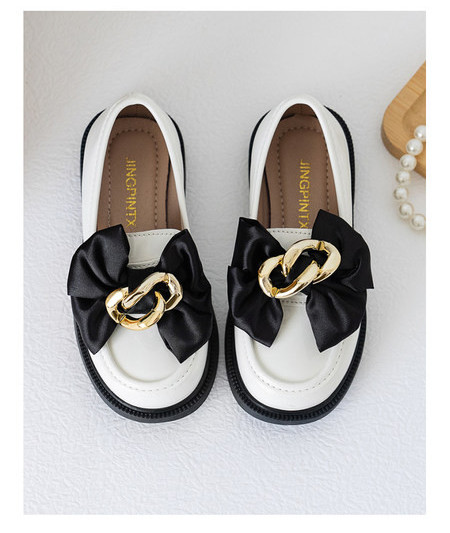 Pantofi copii model nou din piele cu panglica