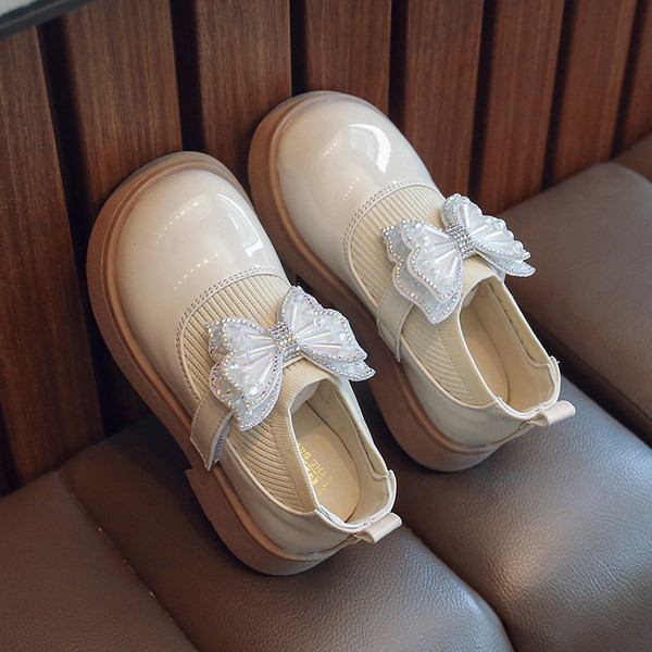 Pantofi copii pentru fete cu fluture decorativ