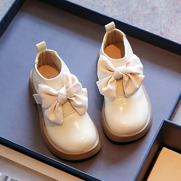 Pantofi pentru copii - cu panglica 3D