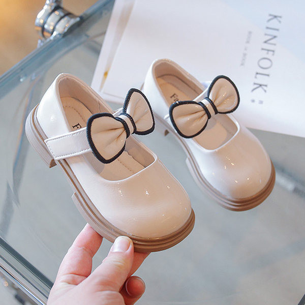 Pantofi pentru fete din piele ecologica cu inchidere cu panglica si velcro