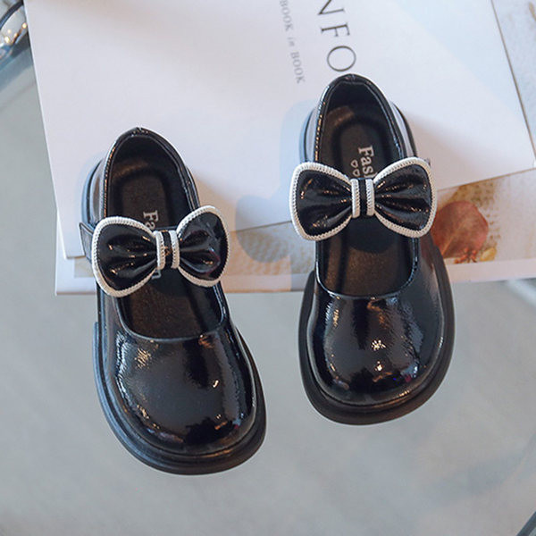 Pantofi pentru fete din piele ecologica cu inchidere cu panglica si velcro