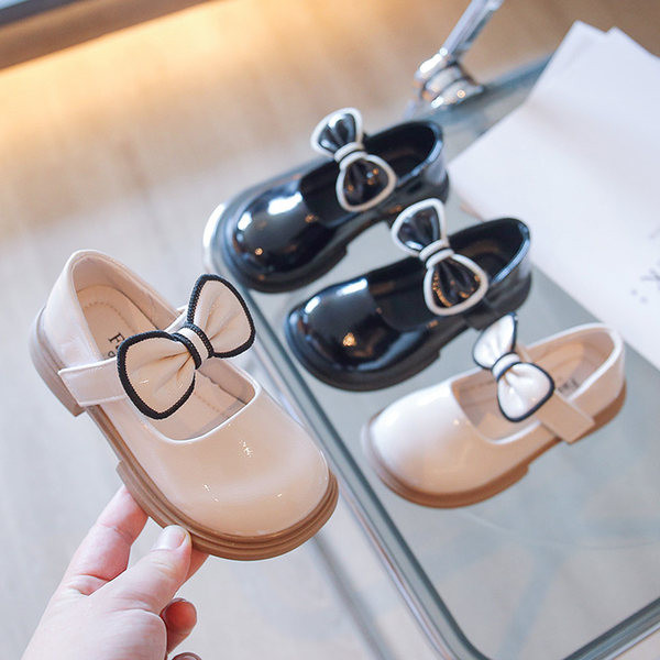 Pantofi pentru fete din piele ecologica cu inchidere cu panglica si velcro