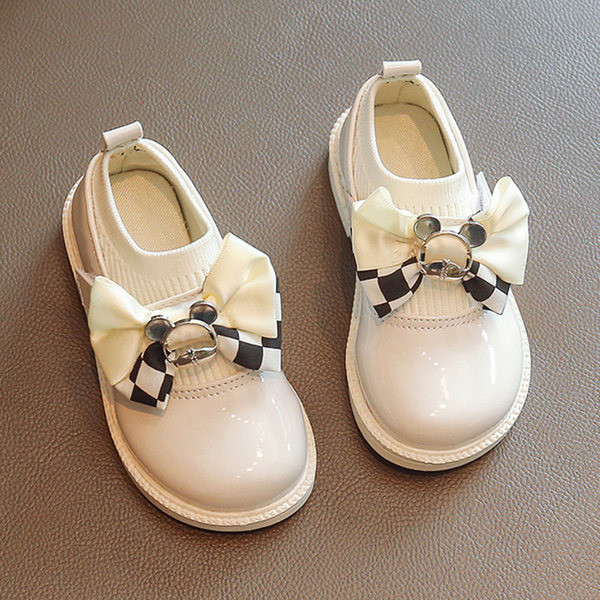 Pantofi eleganti pentru copii in trei culori