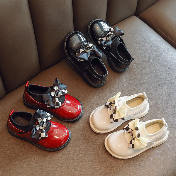 Pantofi eleganti pentru copii in trei culori