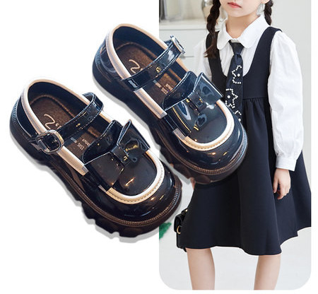 Pantofi la modă pentru fete cu talpă aspră și panglică