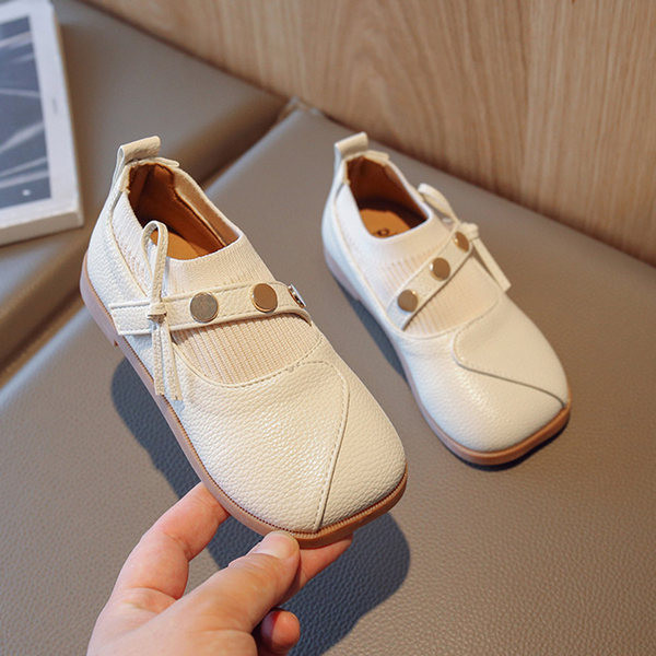 Pantofi antiderapanti pentru copii pentru fete