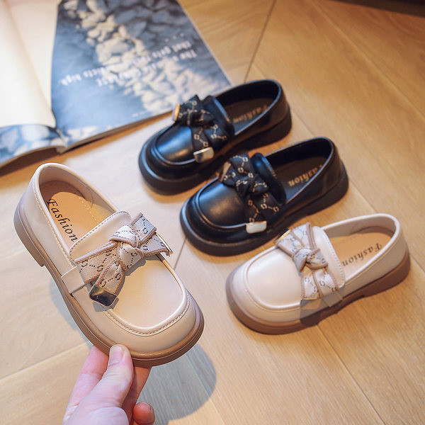 Pantofi casual din piele ecologica cu panglica si toc jos