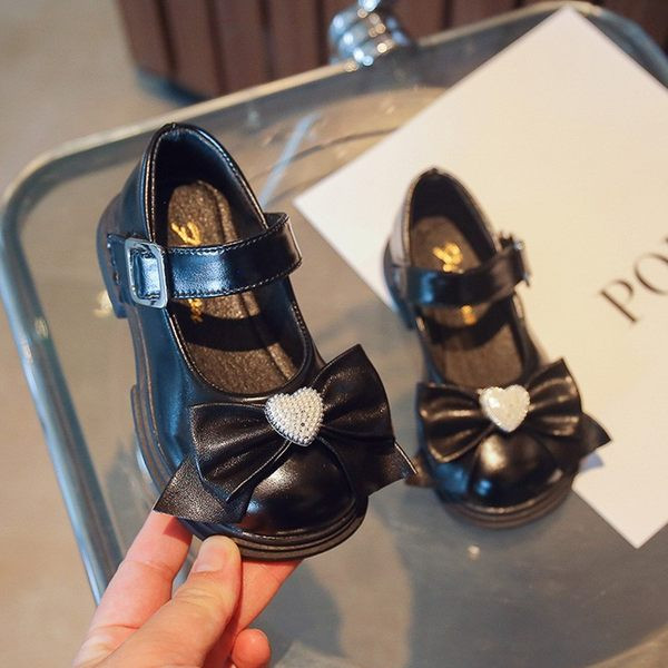 Pantofi copii din piele cu catarama