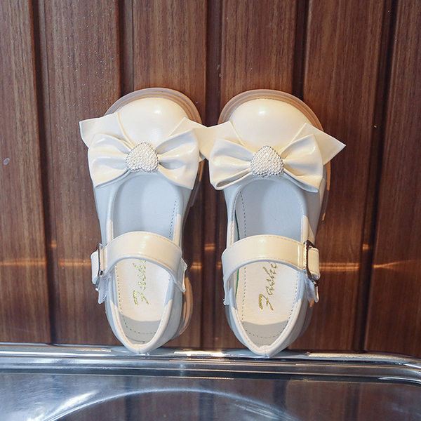 Pantofi copii din piele cu catarama