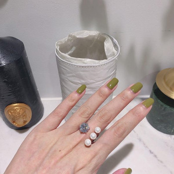 Дамски модерен - пръстен с перли 