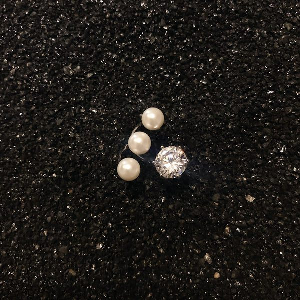 Inel de damă modern - perle