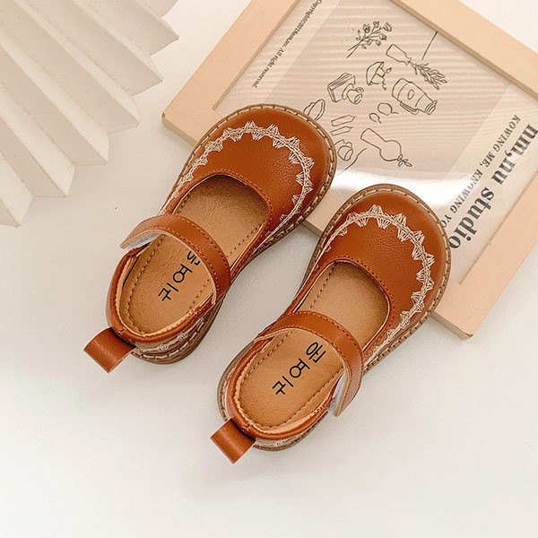 Pantofi copii pentru fete cu broderie