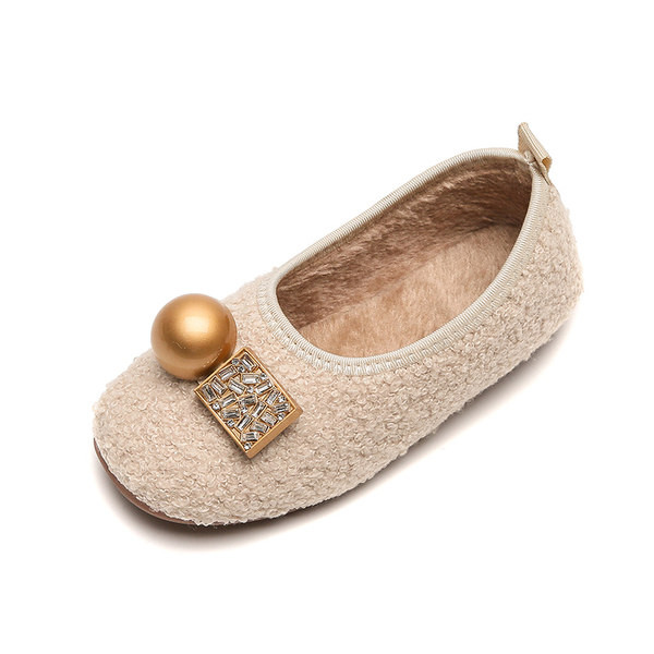 Pantofi de pluș pentru fete cu element metalic