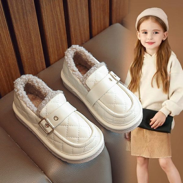 Pantofi matlasati pentru copii cu catarama si captuseala din puf