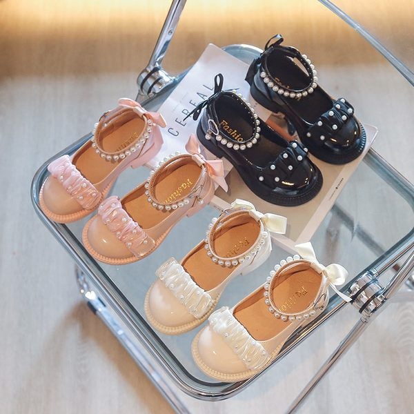 Pantofi copii cu inchidere velcro si perle