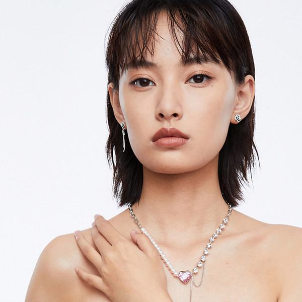 Cercei trandafiri de dama cu pietre