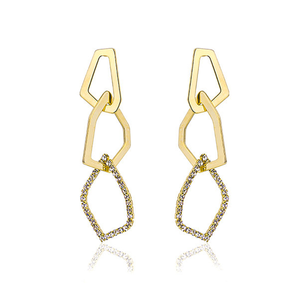 Cercei suspendați de culoare aurie cu pietre