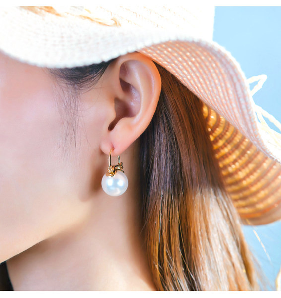 Cercei eleganti de dama cu perle