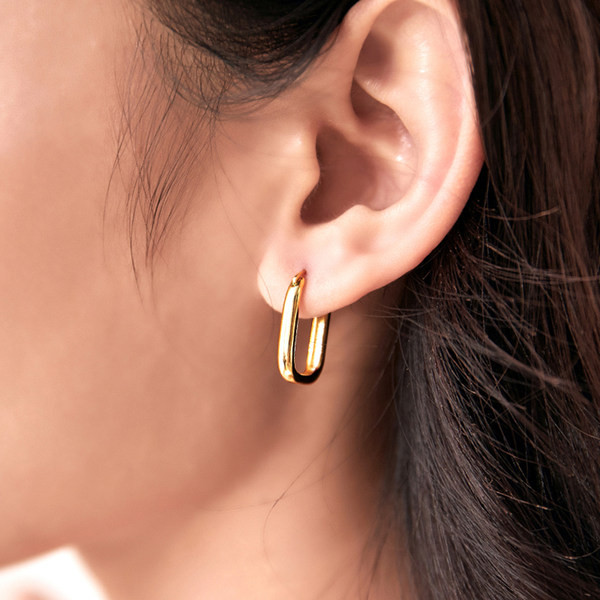 Cercei de dama de culoare aurie