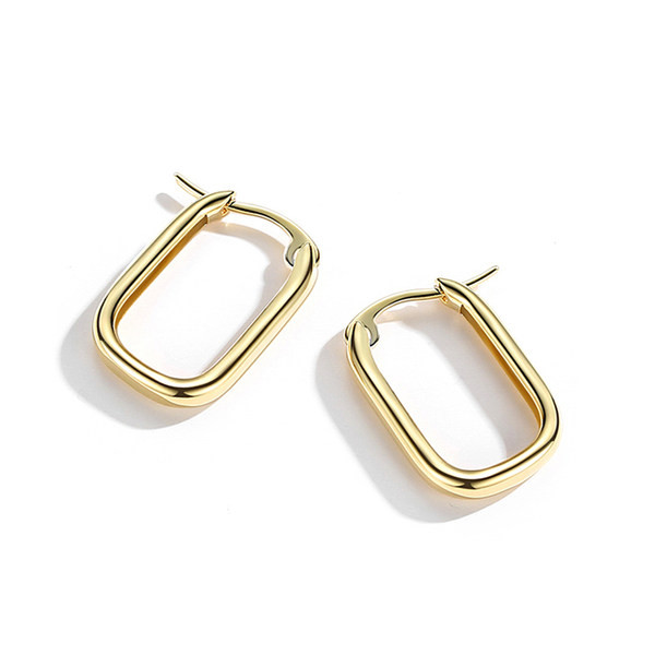 Cercei de dama de culoare aurie