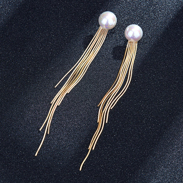 Cercei cu perle de damă