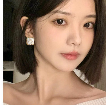 Cercei dama patrati model in carouri