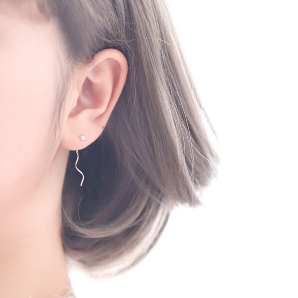 Cercei ondulați de damă